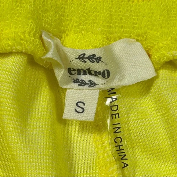 ENTRO Yellow & Beige Daisy Terri Cloth High Waist Shorts - Picture 11 of 12